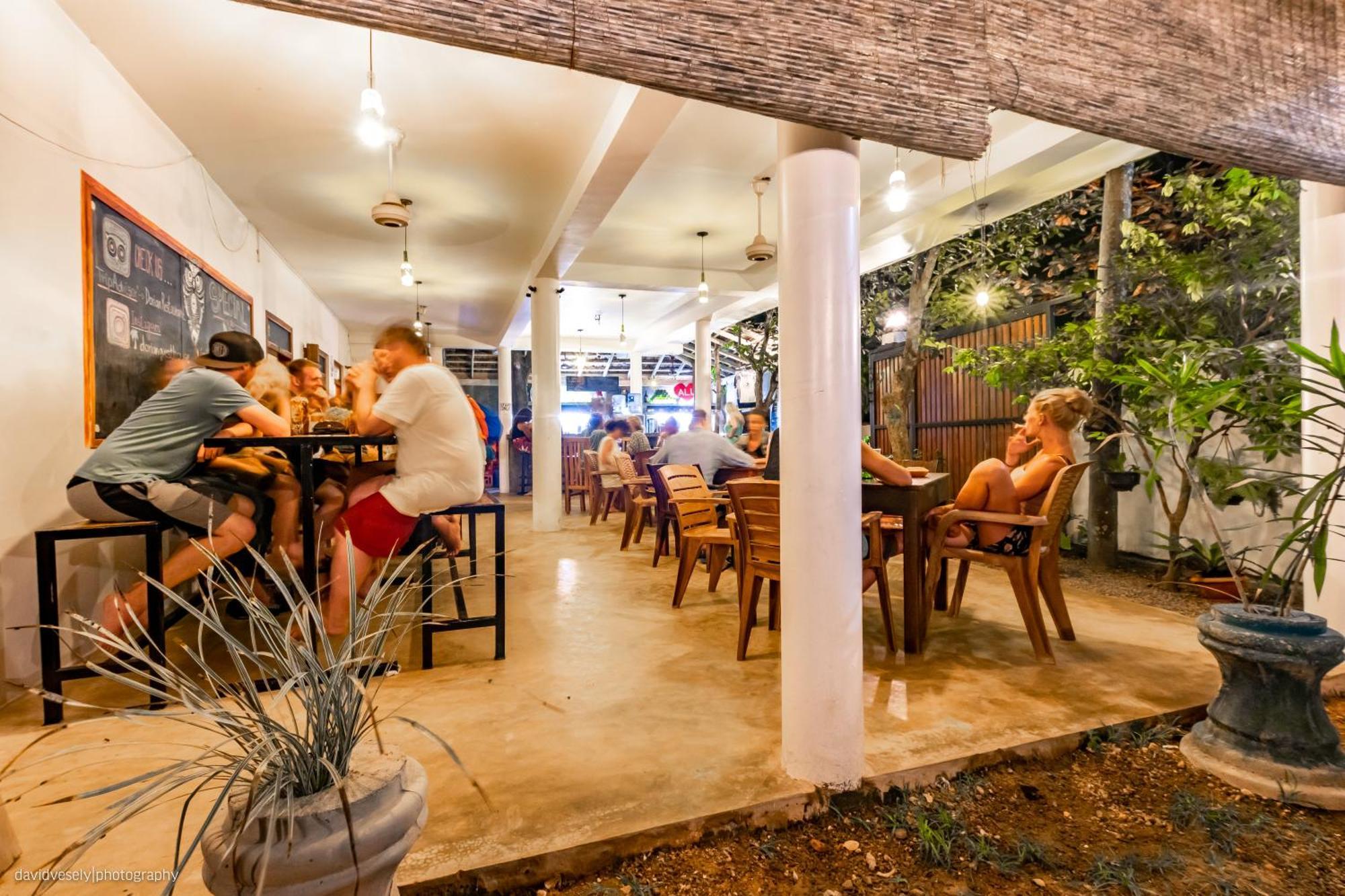 Dorian Guest House And Restaurant Велигама Экстерьер фото